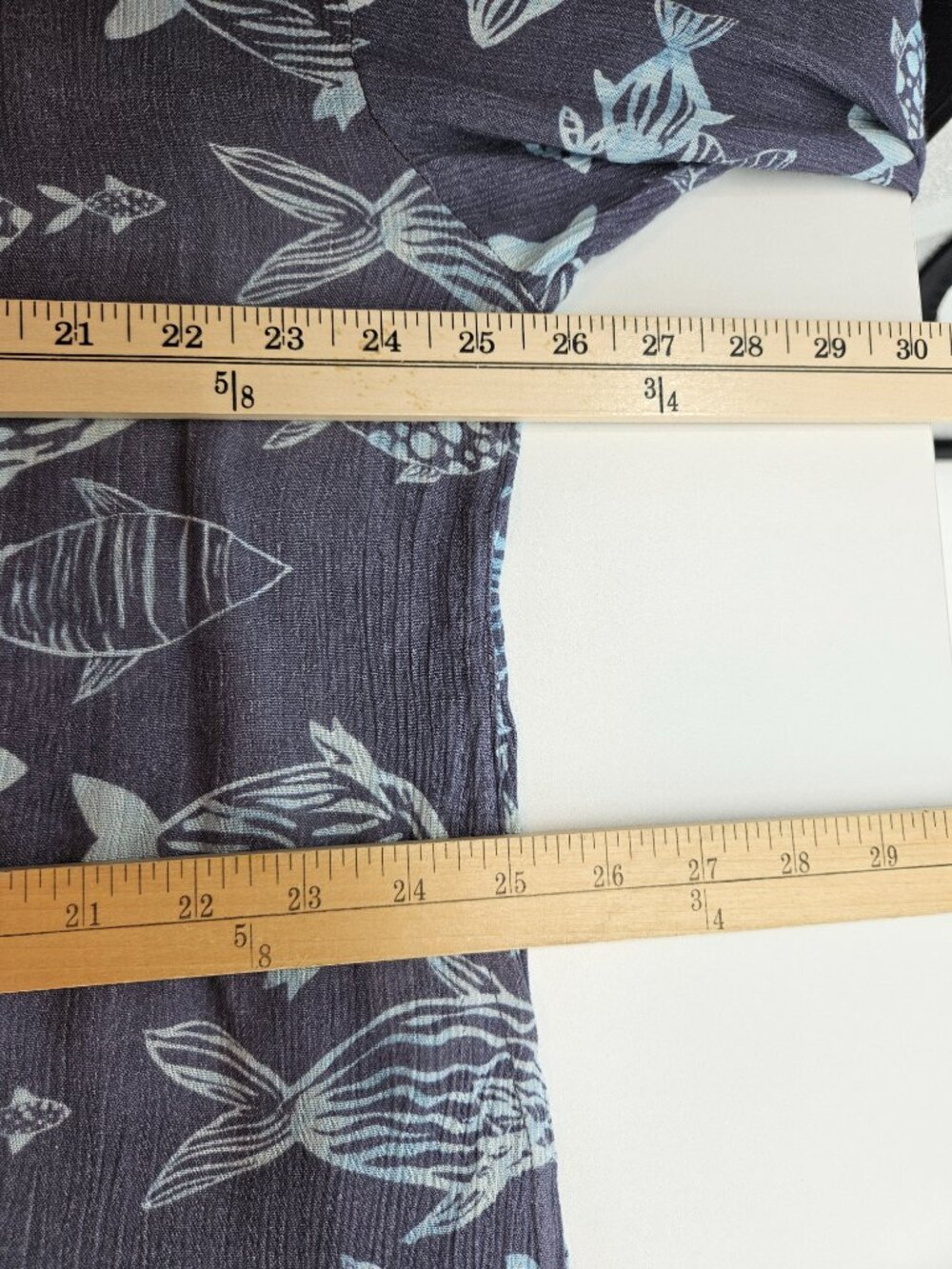 HIHO Vicky Fish Print Button Down Shirt Blue Gray Women's Size M Summer Vacation - Picture 10 of 11